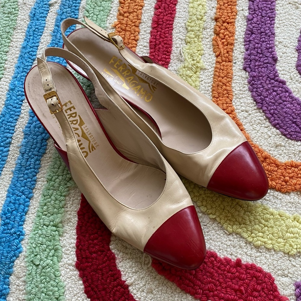VTG Salvatore Ferrogamo Sling Back Short Heel Shoes